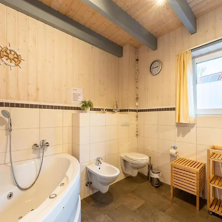 Skandinavisches In Mirow בית נופש Granzow