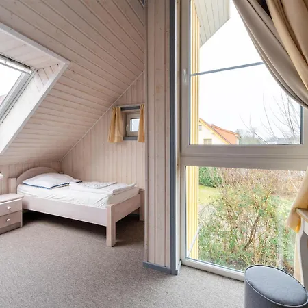 בית נופש Skandinavisches In Mirow