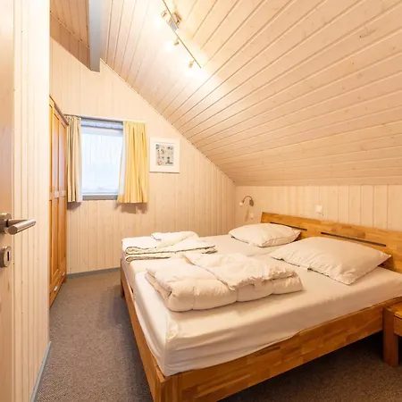 Skandinavisches In Mirow בית נופש Granzow