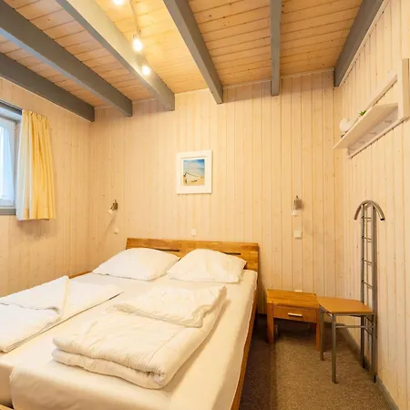 Skandinavisches In Mirow בית נופש