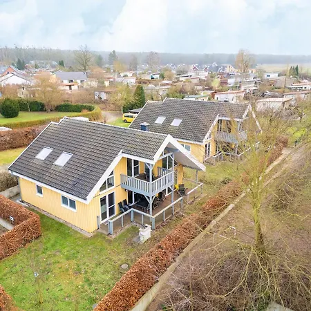 Skandinavisches In Mirow בית נופש *